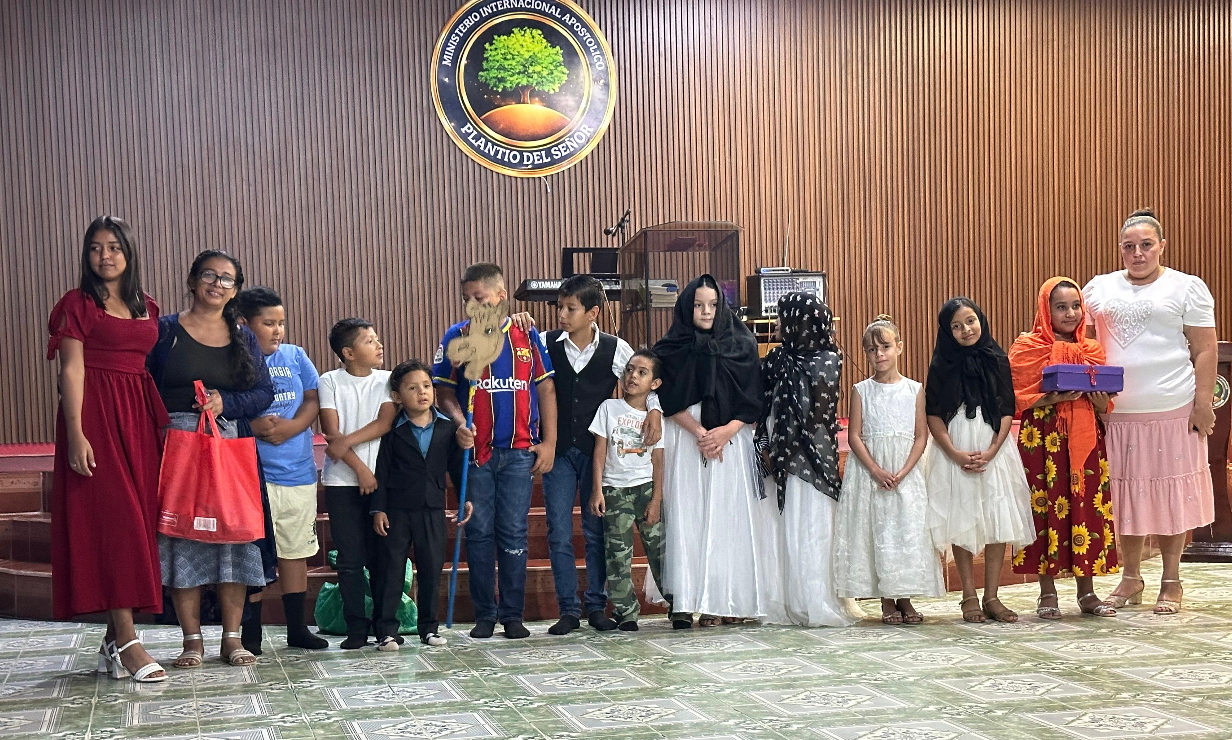 Culto del Amigo, Maps Niños